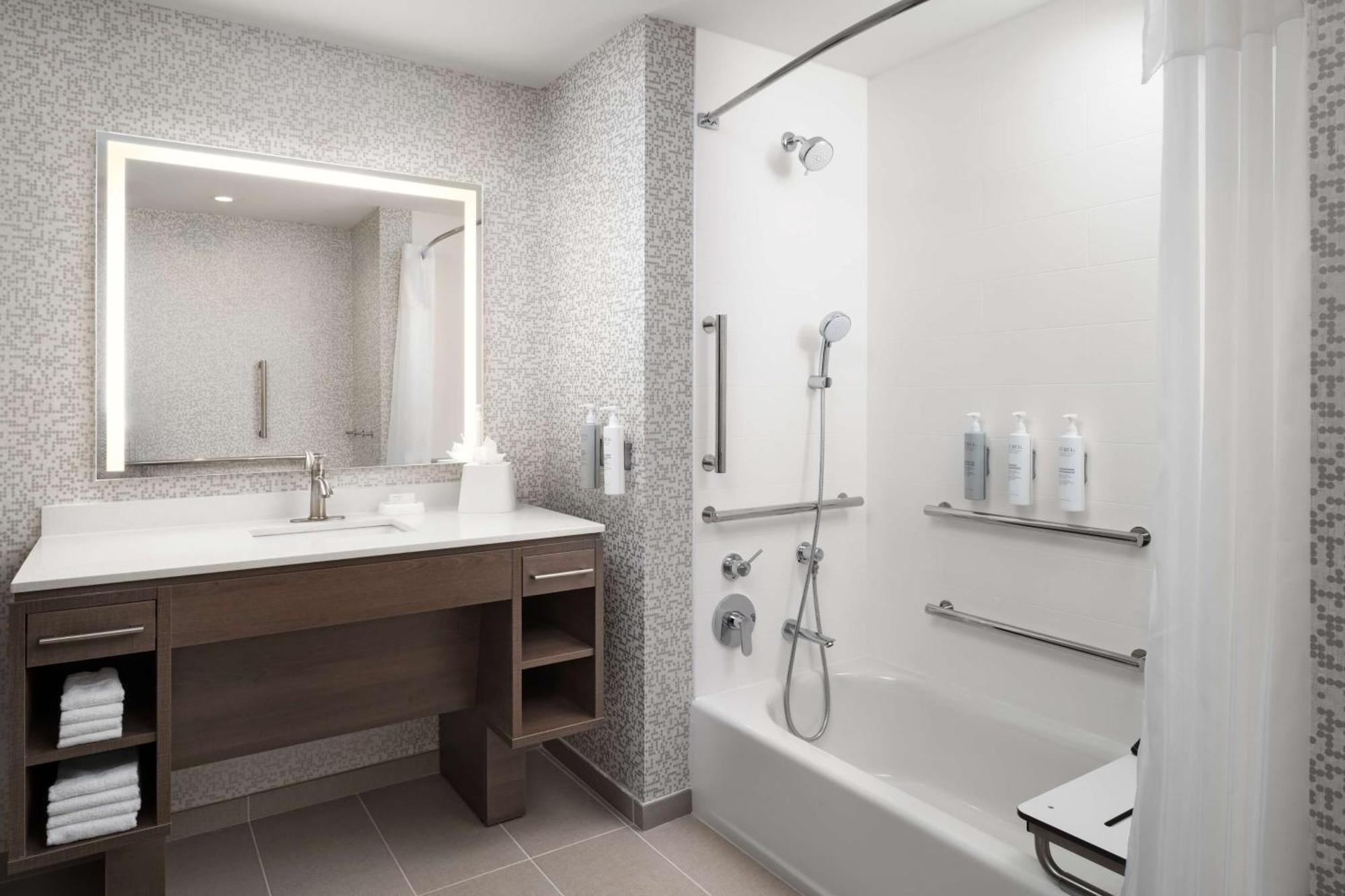 Home2 Suites By Hilton วินเทอร์เฮเวน ภายนอก รูปภาพ